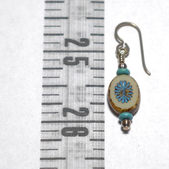 Hand Crafted Handmade Earrings Oval Cream & Blue Czech Glass Petite Earr… - Picture 4 of 5